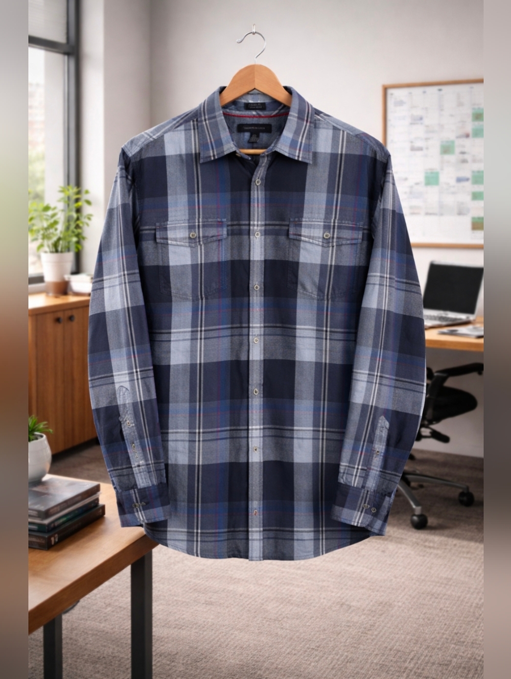 Tommy Hilfiger | Men's Large | Plaid Button-Down Shirt